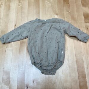 Quincy Mae bubble romper with Starry Design